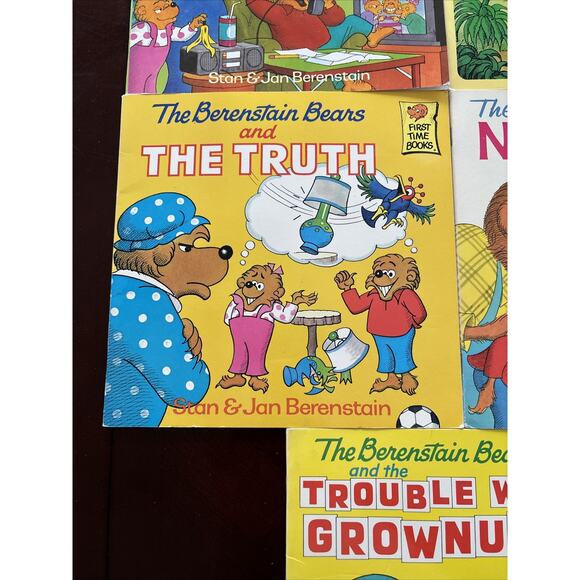 The Betenstain Bears Forst Time Books Set Of 5 - Picture 3 of 7